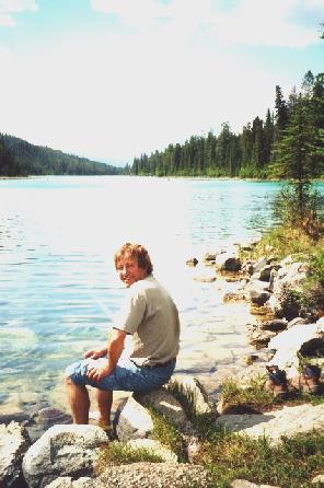 2002-06-12 15 Adrian at the 1st lake on Valley of 5 lakes walk , Icefilelds Parkway, Alberta