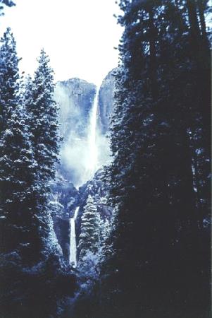 2002-03-13 7  Yosemite Falls, California