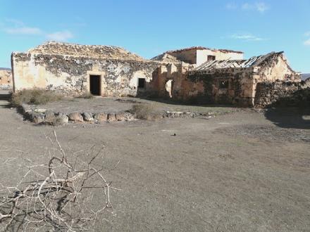 2014-02-11_1014__12522A Outbuildings at Casa del Coronel, La Oliva, Fuertentura