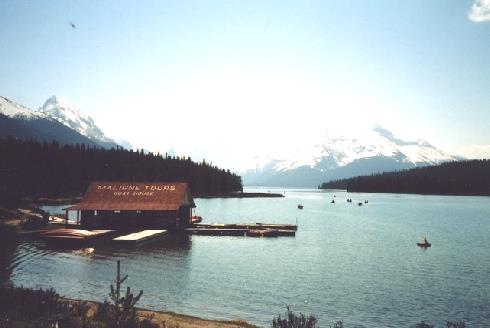 2002-06-13 2 Maligne Lake, Jasper, Alberta
