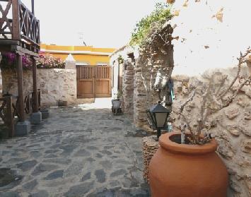 2014-02-14_1130__12574A Main entrance to Casa Tamarite, Tuineje, Fuerteventura