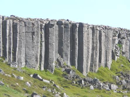 2013-06-23_1032__10068A Basalt Columns at Gerduberg, Iceland.JPG